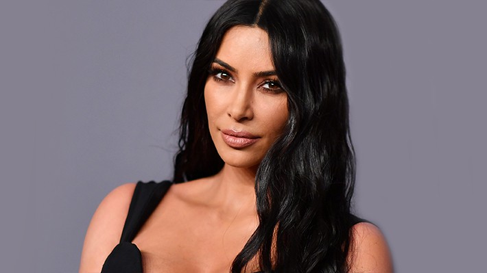 Kim Kardashian - liso capilar