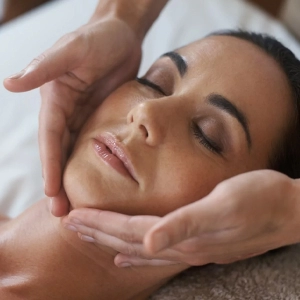 Tratamiento facial personalizado según tipo de piel 60 y 90 minutos