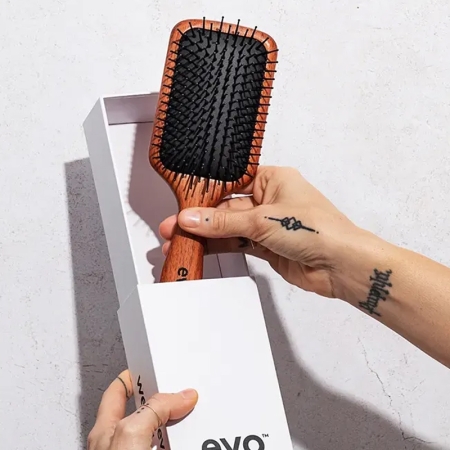 Pete ionic paddle brush evo