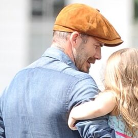 David Beckham with his daughter Harper in London

26 June 2014.