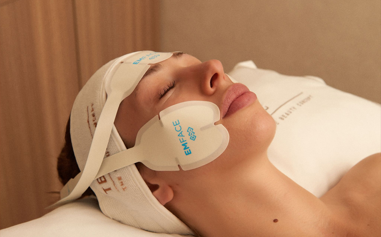 Aparotología facial Emface