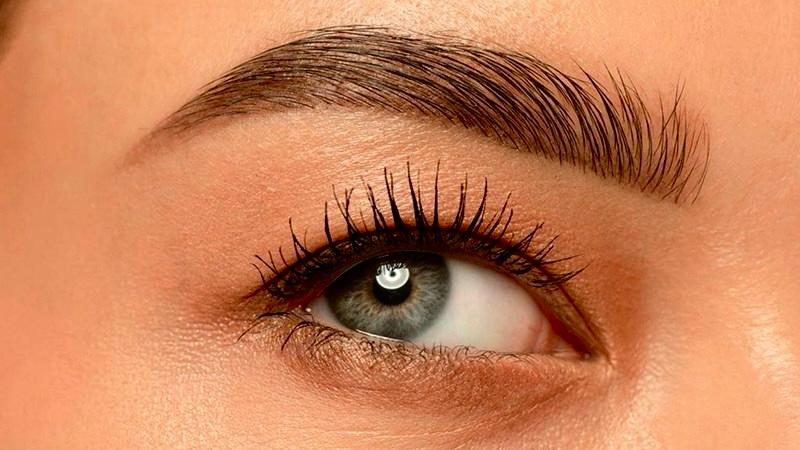 Diseño de Cejas